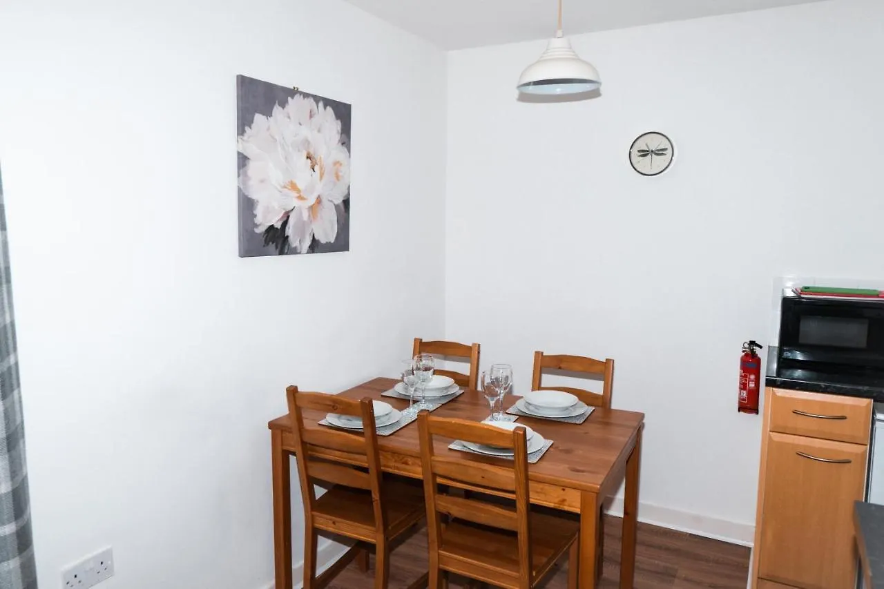 2 Bedroom Apartment Liverpool Hosted By Seren Property