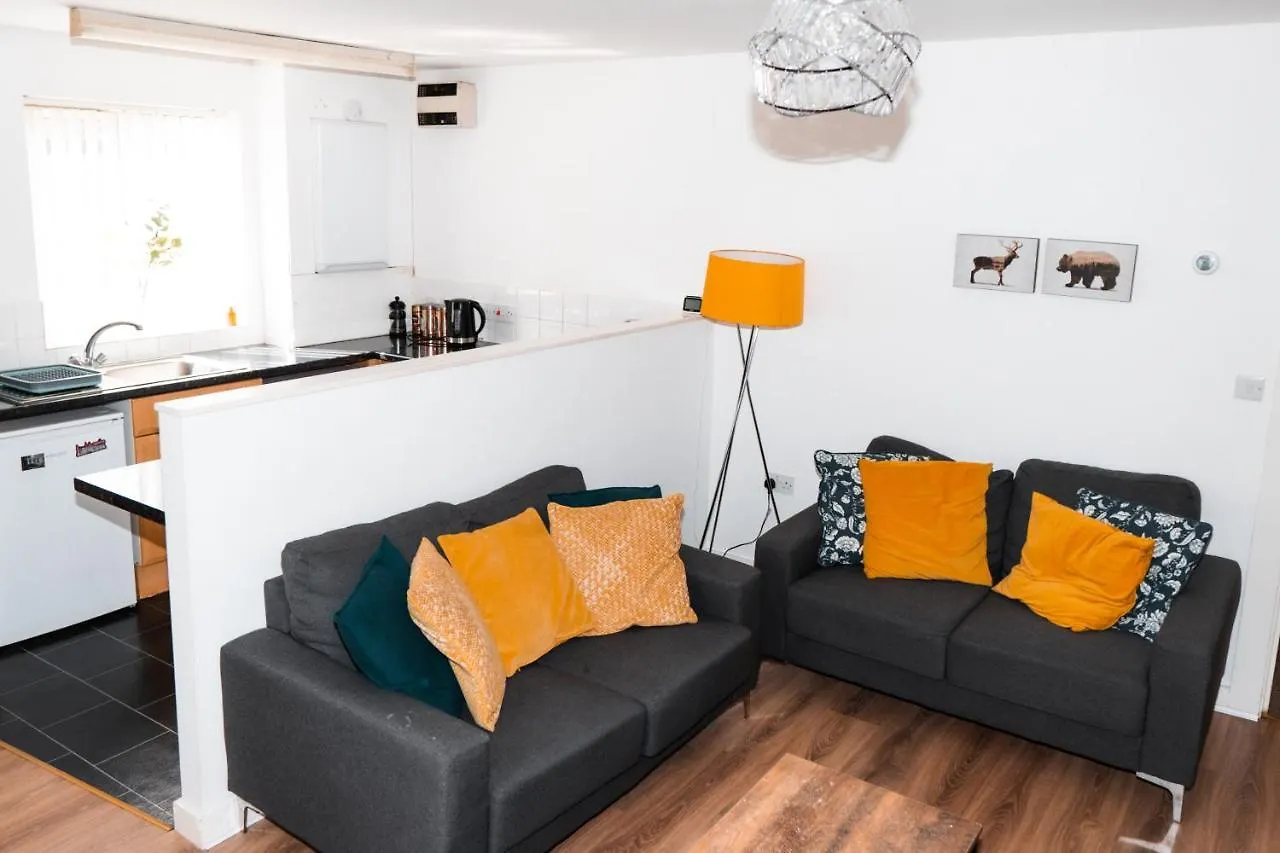 2 Bedroom Apartment Liverpool Hosted By Seren Property 0*,